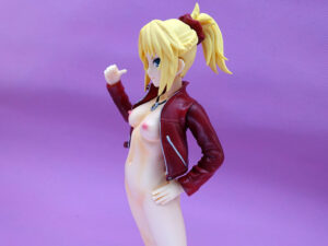Fate/Apocrypha Saber of Red (Mordred) 1/6 naked anime figure sexy anime girl figure - Image 2