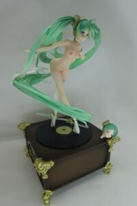 Hatsune Miku Symphony: 5th Anniversary Ver. 1/6 naked anime figure - Image 5