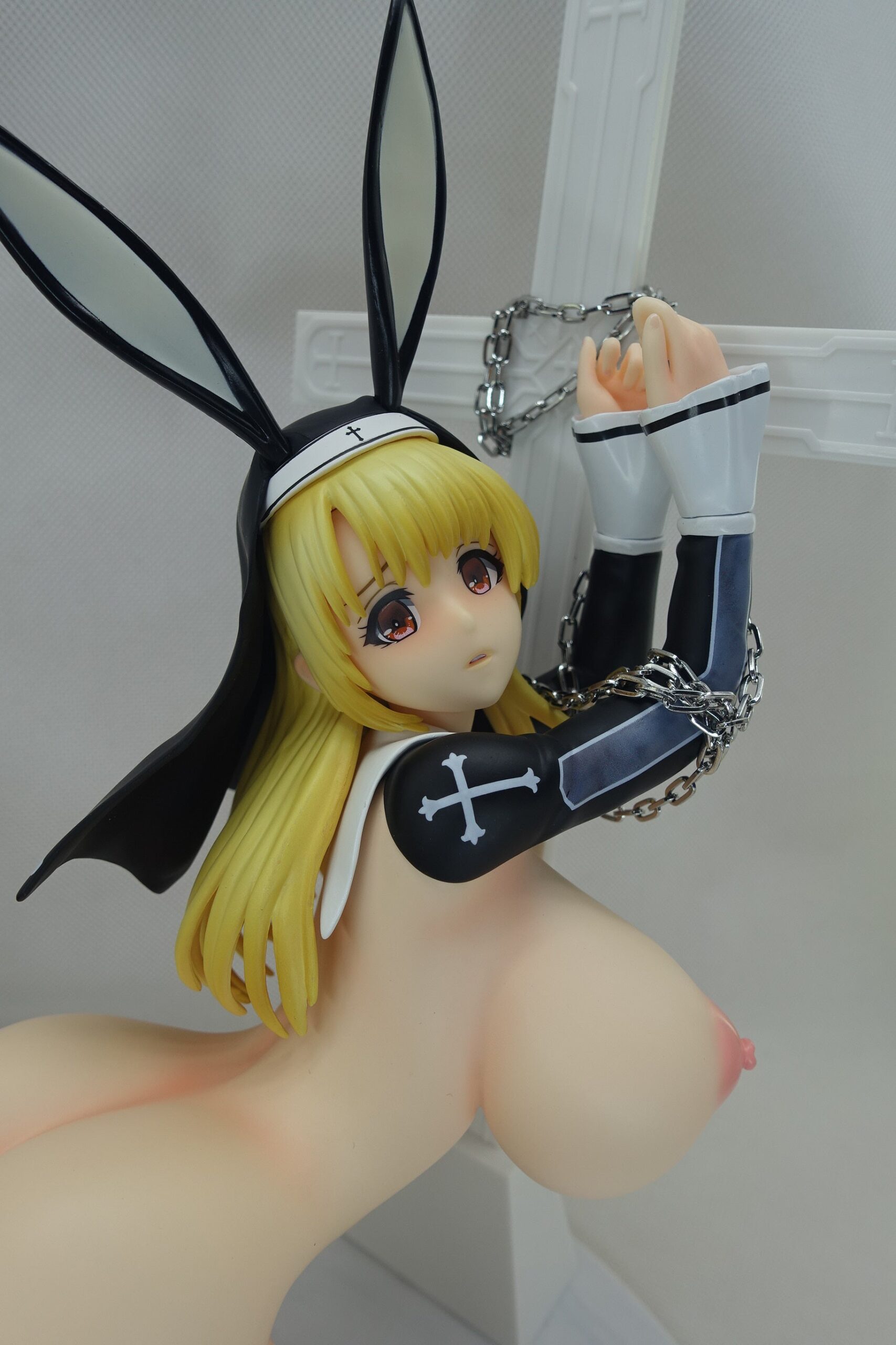 Sister Amelia action figures 1/4 naked anime figure - Image 3