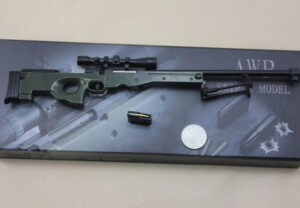 1:4 fake gun imitation gun Metal AWP sniper Rifle Toy Rifle gun model - Image 4