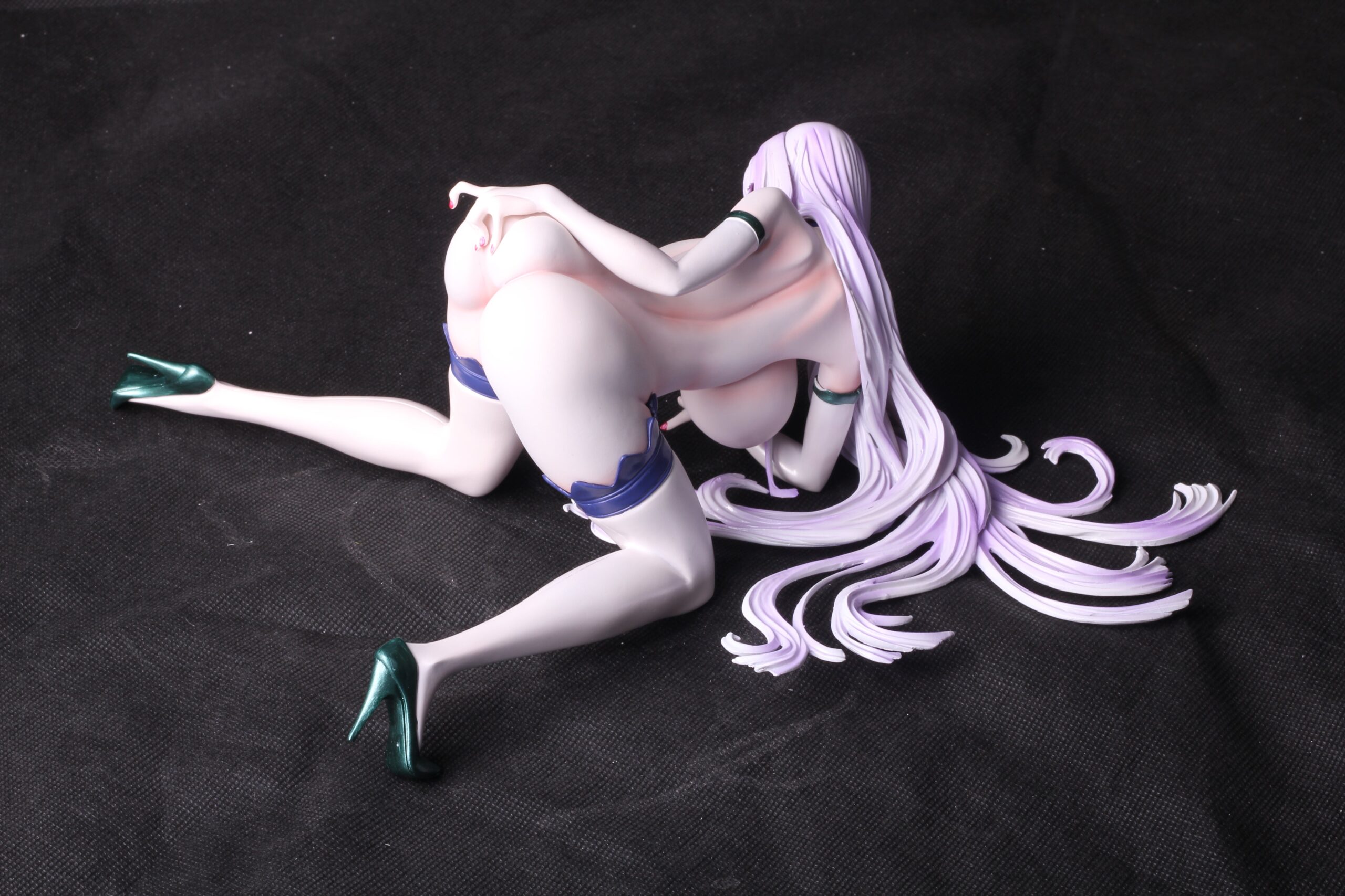 Mous Unit sexy Liliana-san of My House 1/6 nude anime girl figure - Image 17