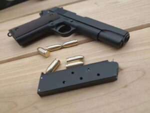 1/2.05 scale U.S.M1911A1 toy pistols gun police toy pistol gun model toy guns metal prop gun - Image 10