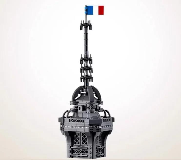 Paris Eiffel Tower Building Blocks Set with light (10001 Pcs) - Image 2