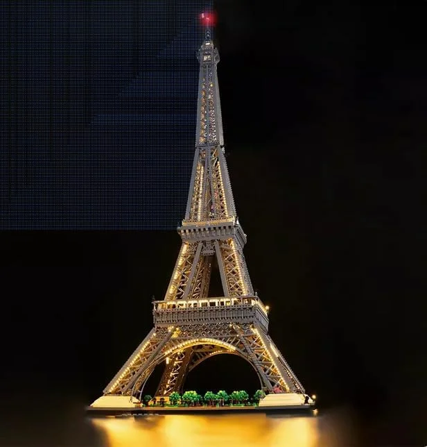 Paris Eiffel Tower Building Blocks Set with light (10001 Pcs) - Image 9